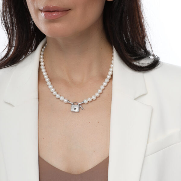 Кулоны,Колье,Бусы